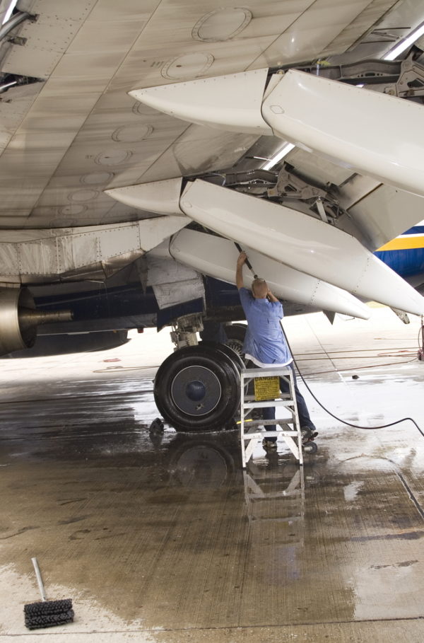 Aircraft Washing Systems – Wash Bay Solutions International – Advanced ...